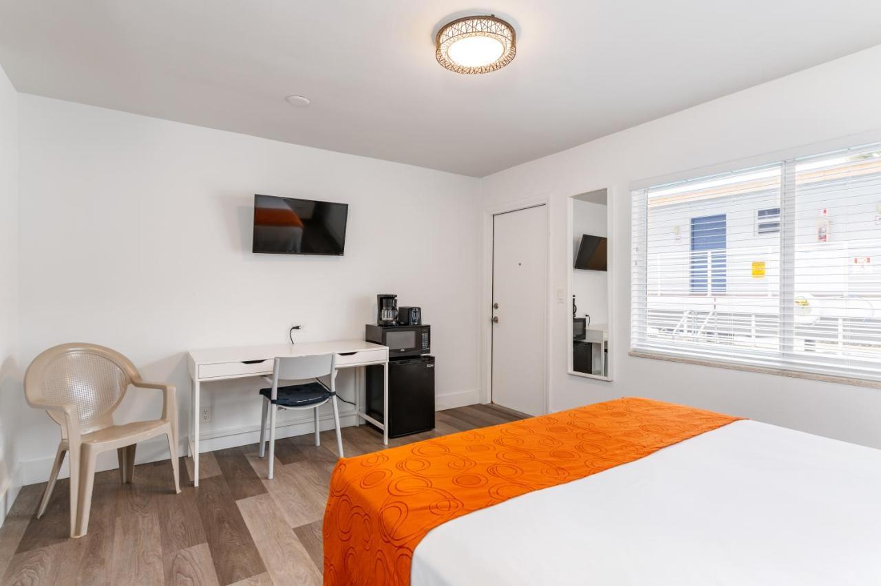 The Mariner Suites Голливуд Экстерьер фото